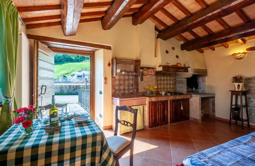 Mercatello sul Metauro Apartment | Nice apartment in Mercatello S.M. (PU)