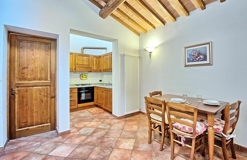 Certaldo Alto Apartment | Nice apartment for 3 guests with WIFI, TV and parking, close to San Gimignano