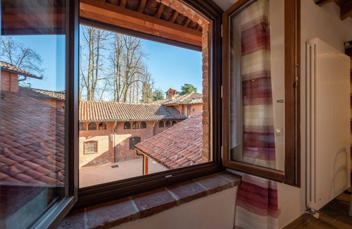 Mondovi Apartment | Nice apartment for 3 guests with WIFI, TV, patio and pets allowed
