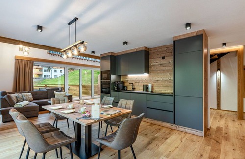Solk Apartment | Nice apartment for 4 people with hot tub, WIFI, TV and patio