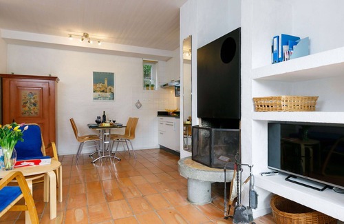 Capriasca Apartment | Nice apartment for 4 guests with WIFI, pool, TV, patio, pets allowed and panoramic view