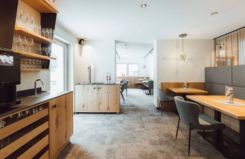 Kaunertal Apartment | Nice apartment for 5 guests with WIFI, TV and terrace