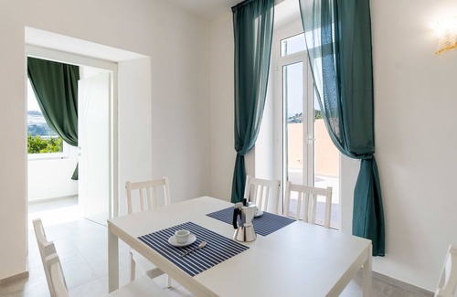 Bussana Apartment | Nice apartment for 6 people with A/C, WIFI, TV, terrace and pets allowed
