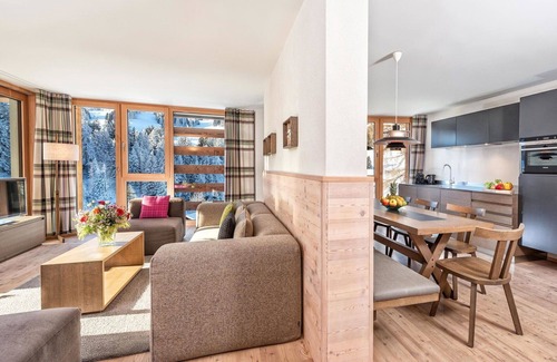 Parpan Apartment | Nice apartment for 7 people with WIFI, TV and balcony