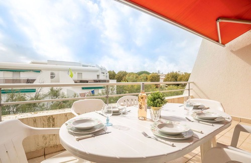 La Petite Motte Apartment | Nice apartment for 6 people with WIFI, TV, terrace and pets allowed