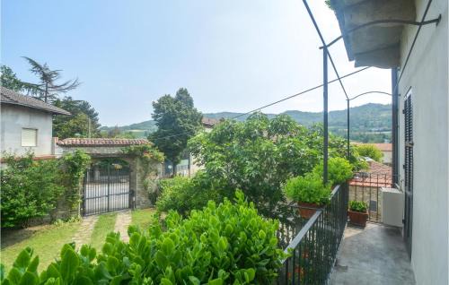Monastero Bormida Apartment | Nice Apartment In Monastero Bormida With Kitchen