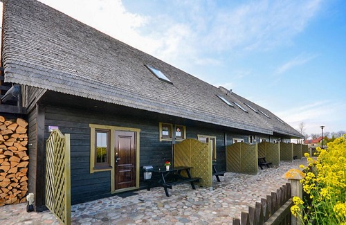 Darlowo Apartment | Nice apartment in Darlowo with kitchen