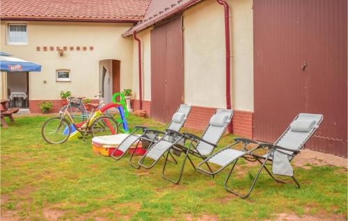 Drawno Apartment | Nice Apartment In Dominikowo With Wifi