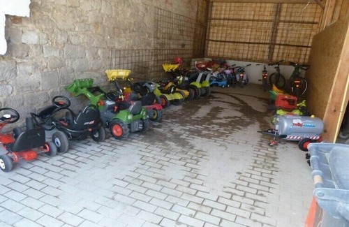 Himmelkron Apartment | Nice apartment in Himmelkron