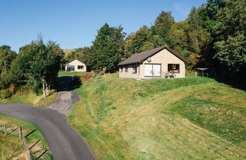 East Lewiston House | Nice apartment in villa for 6 guests with WIFI, TV, patio and panoramic view