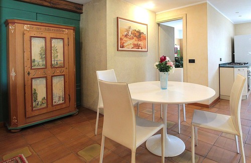 Silea House | Nice apartment in villa for 6 people with WIFI, pool, A/C, TV, terrace and pets allowed