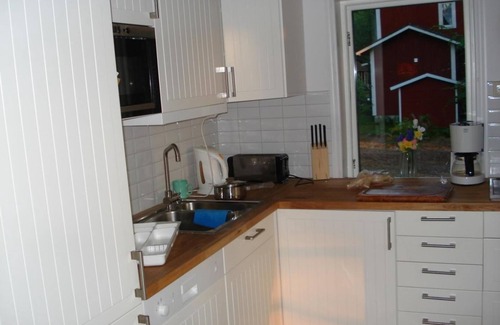 Hastveda House | Nice Holiday home at the lake in South Sweden