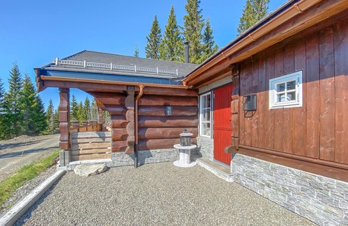 Nordre Land House | Nice home in Aust-torpa with kitchen