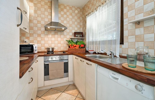 Lepajci House | Nice home in Gornja Pacetina with WiFi