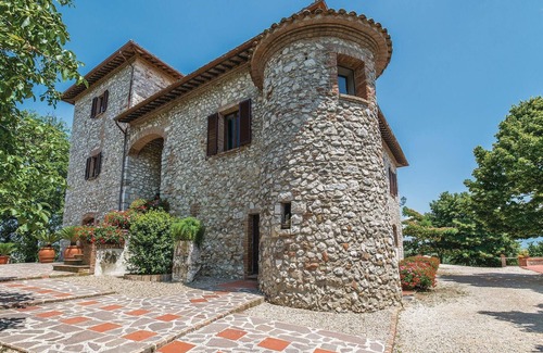 Avigliano Umbrio House | Nice home in Avigliano Umbro TR