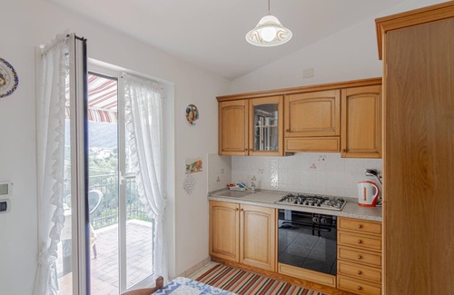 Casarza Ligure House | Nice home in Casarza Ligure -GE-