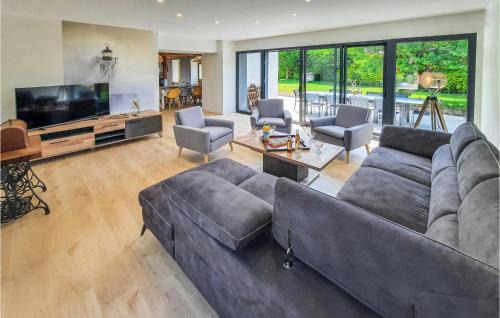 Kerlouet House | Nice Home In Kerlouan With Wifi