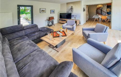 Kerlouet House | Nice Home In Kerlouan With Wifi