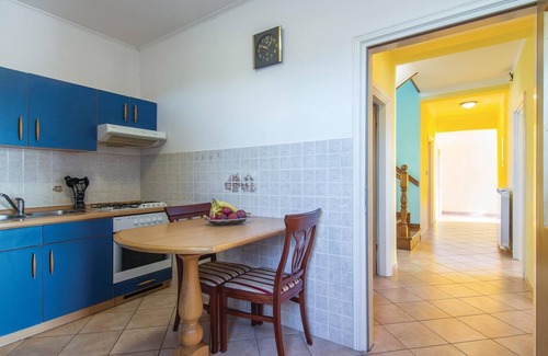 Skropeti House | Nice home in Livaki with kitchen
