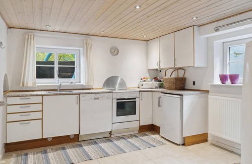 Nysted House | Nice home in Nysted with house sea view