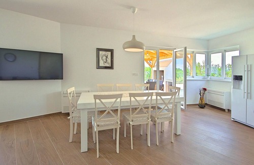 Rosini House | Nice home in Porec with sauna