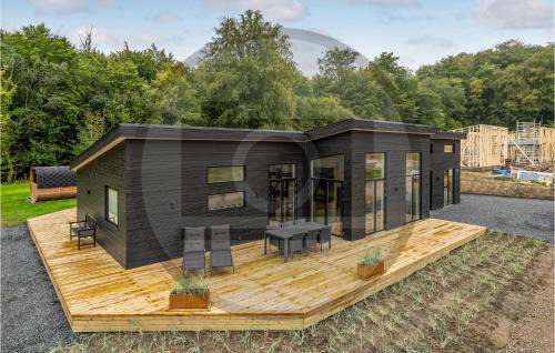 Sjølund House | Nice Home In Sjølund With Sauna