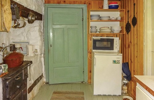 Vittsjo House | Nice home in Vittsjö with kitchen