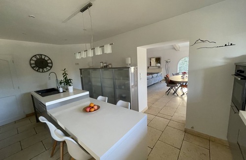 Meyreuil Villa | Nice house with pool in quiet village - near Aix en Provence