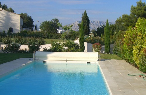 Meyreuil Villa | Nice house with pool in quiet village - near Aix en Provence