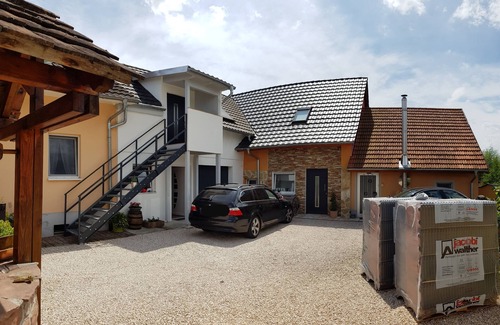 Neuried Apartment | * Nice new, modern furnished apartment *