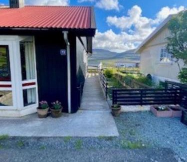 Tvoroyri Villa | Nice one-story house in Suduroy