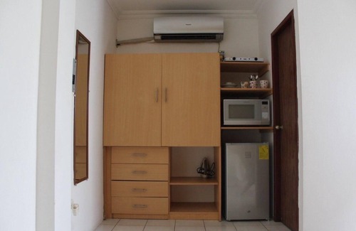 Kennedy Apartment | Nice Private Room in Ciudadela Las Garzas, central and secure, Guayaquil