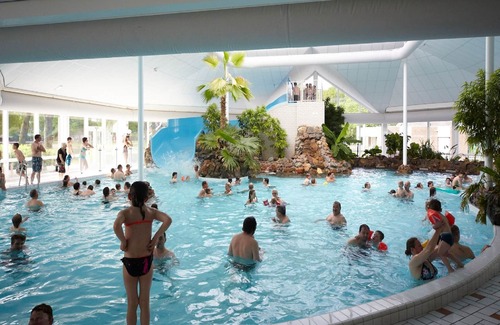 Roggel Villa | Nice villa with sauna and bubble bath in Limburg