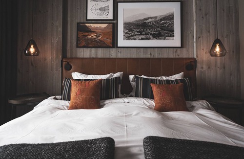 Kiruna Municipality Hotel | Niehku Mountain Villa