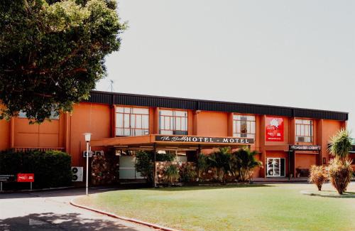 Miles End Hotel | Nightcap at Barkly Hotel