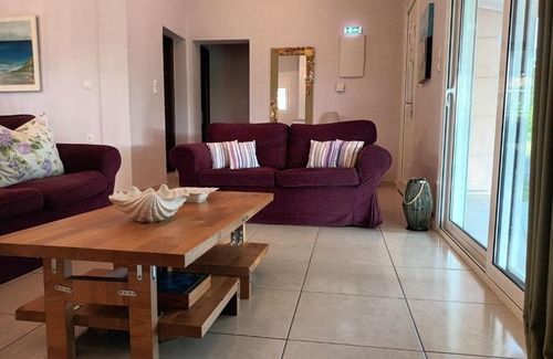 Artemisio House | Nikolas home