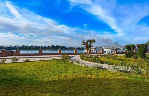 Luxor Apartment | Nile-Front Panoramic Apartment