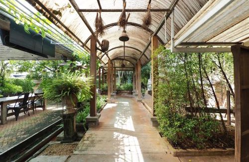 Makham Tia Hotel | Nipa Garden Hotel