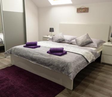 Nova Lesna Apartment | NISA Apartments