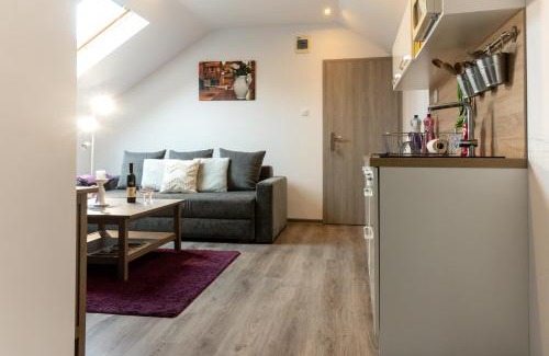 Nova Lesna Apartment | NISA Apartments