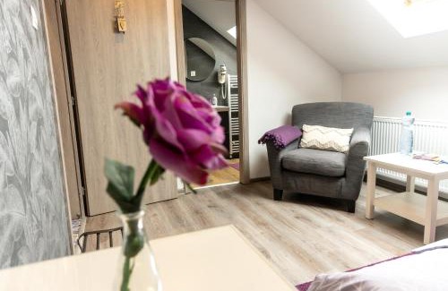 Nova Lesna Apartment | NISA Apartments