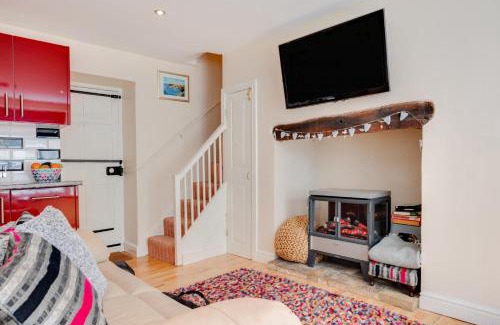 Cromer House | No.3 Jetty Street