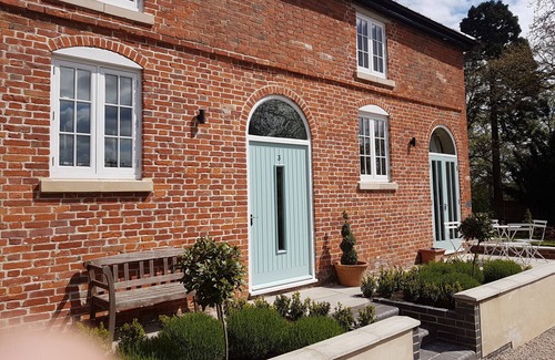 Breedon on the Hill Cottage | No.3 Meynell Mews