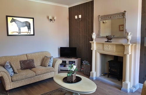 Breedon on the Hill Cottage | No.3 Meynell Mews