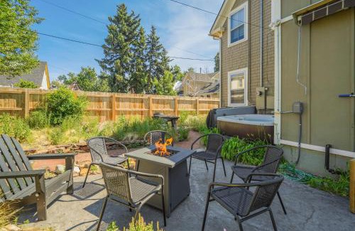 Old North End Apartment | Noble Summit BBQ & Fire Pit & Scenic Views
