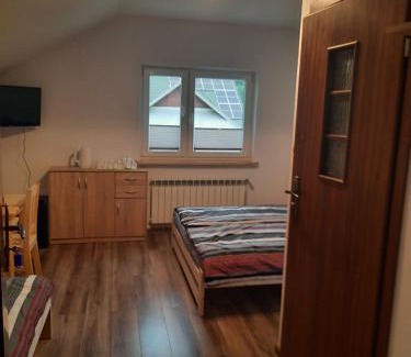 Bobrka Apartment | Noclegi KOZINIEC