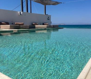 Milos Apartment | NOIMA Casa Unico