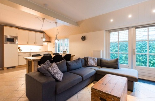 Ballum House | Nooitgedacht, a nice apartment on the corner of an Ameland farmhouse in Ballum.