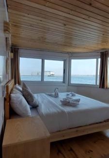 Luxor Boat Rental | Noor El Din Dahabiya