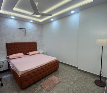 Taj Ganj Apartment | Noori